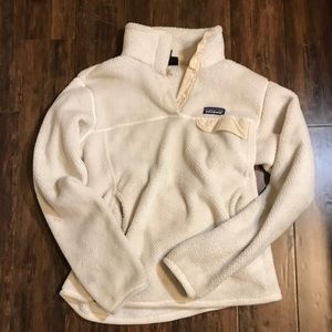 Patagonia white pullover fleece